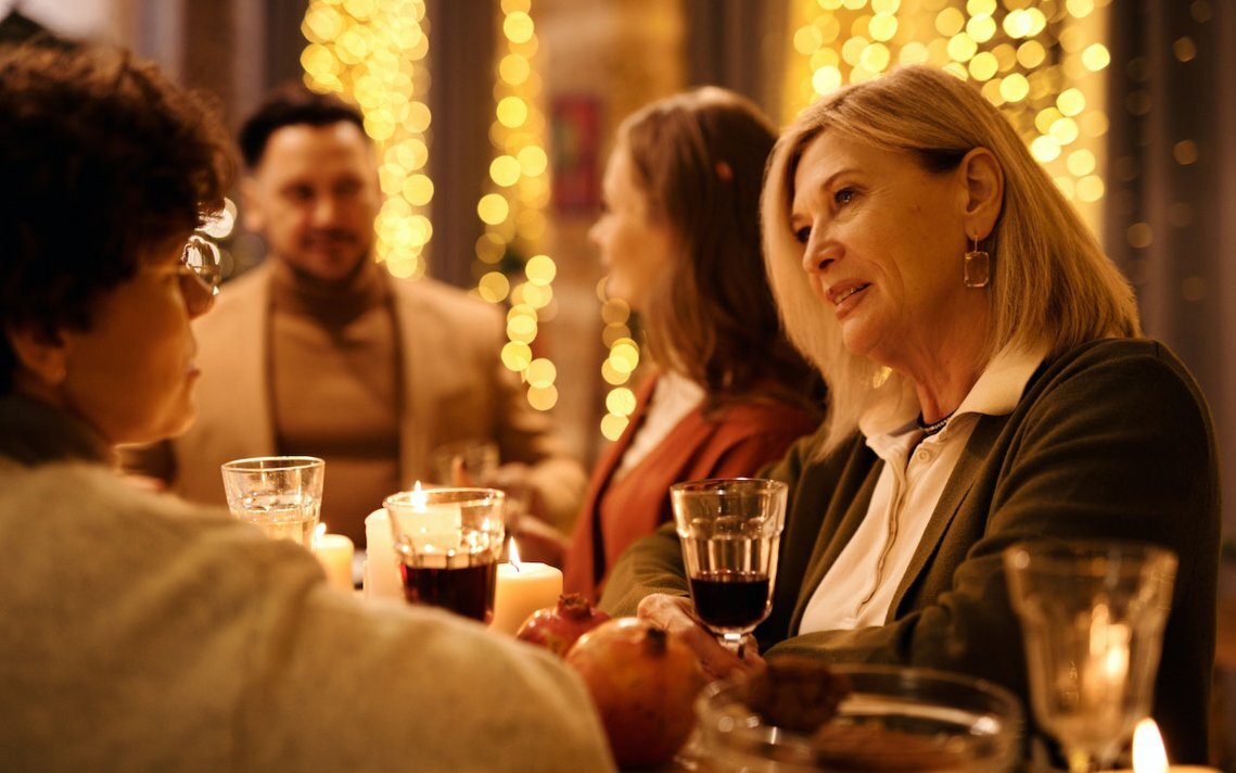 In einem Restaurant Köln Weihnachtsfeier mit den Kollegen genießen